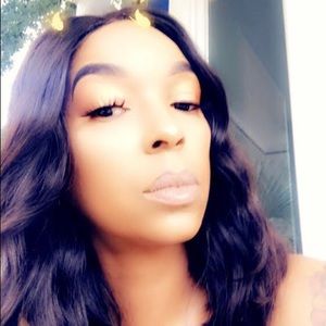 Meet your Posher, Rasheena